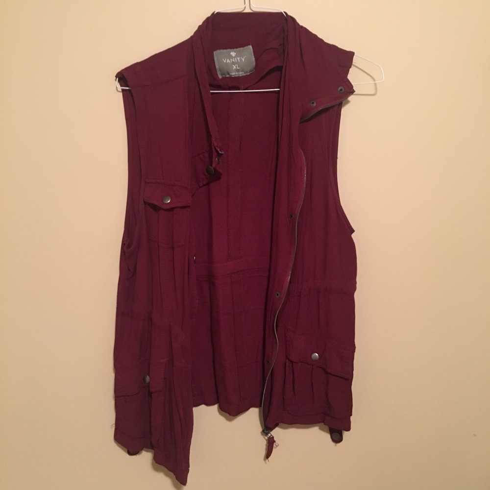 Maroon Lightweight Button Down Vest XL